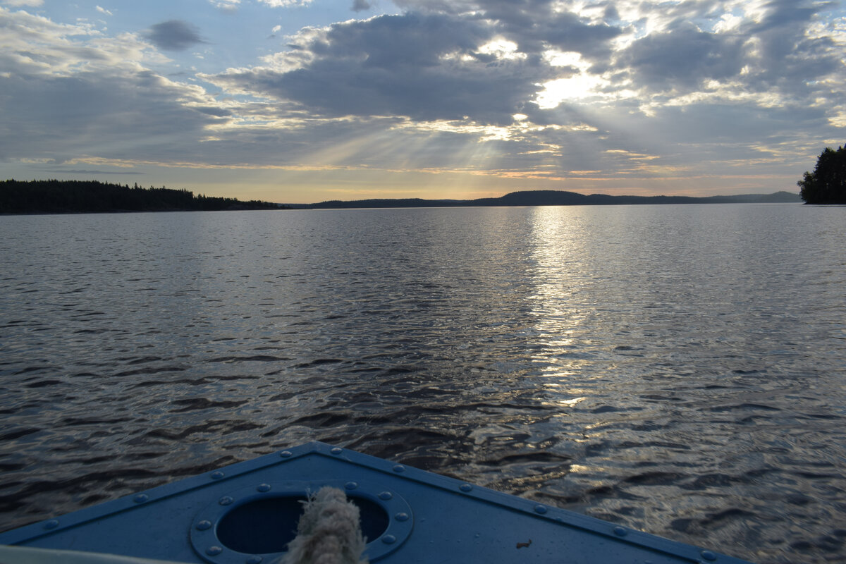 Ищем остров подальше...