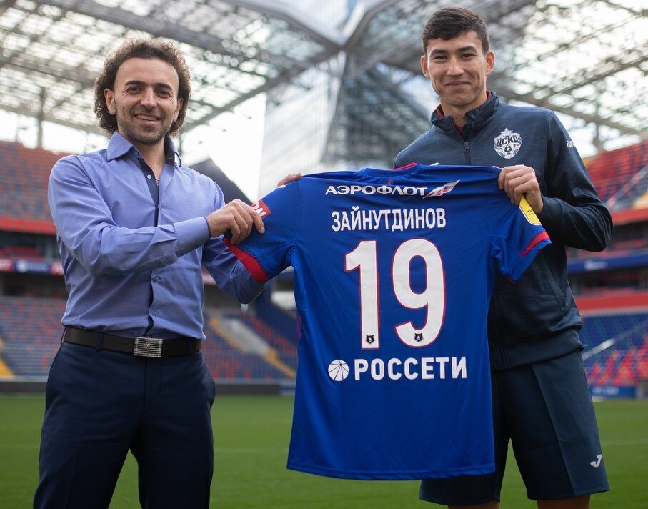 ген. директор ЦСКА Роман Бабаев и Бахтиер Зайнутдиноа