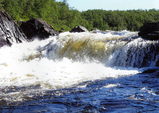 Западная Лица-река на Кольском полуострове