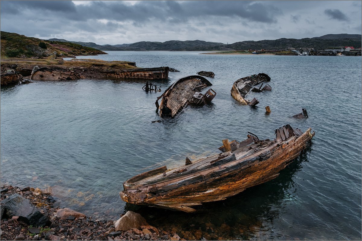 Териберка. Териберка лодка. Национальный парк териберка. Териберка лодка. Териберка мурманская область.
