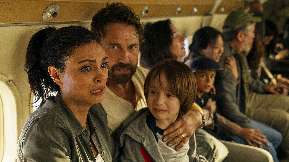 скотт гленн гренландия. джерард батлер гренландия 2020. гренландия 2020. морена баккарин гренландия. гренландия 2020.