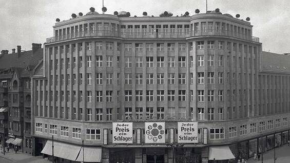 Универмаг "Йонас"