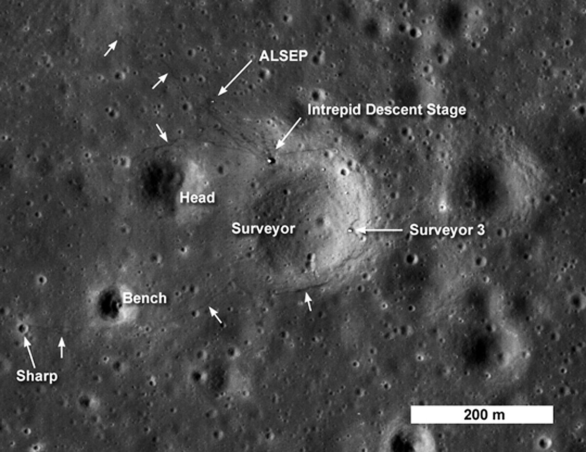 Фотографии мест высадки американцев на луне со спутников