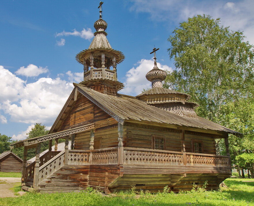 Древнерусская церковь. Храм зодчество древней Руси. Деревянные церкви древней Руси. Деревянное зодчество древней Руси Церковь в Кондопоге. Владимирская Русь деревянные церкви Руси.