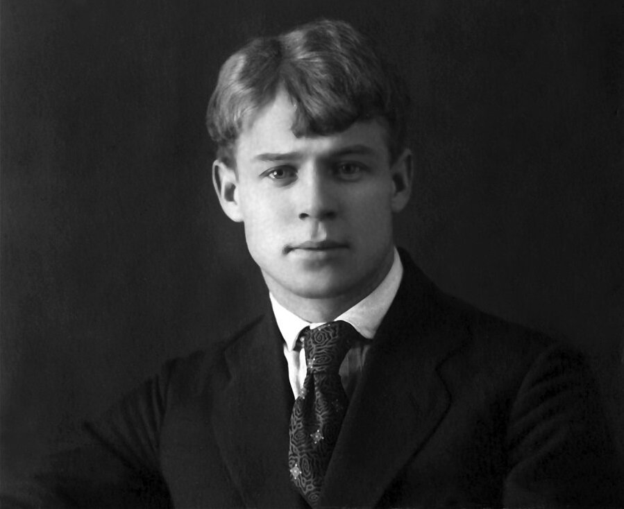 Сергей Есенин в 1922 году. Источник - https://regnum.ru/pictures/2132170/1.html                                                             28 декабря - день памяти Сергея Есенина (1895-1925)