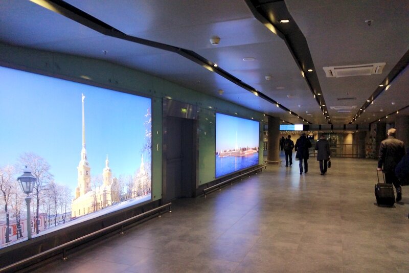 Зона прилёта аэропорта Пулково Санкт-Петербурга. Фото моё