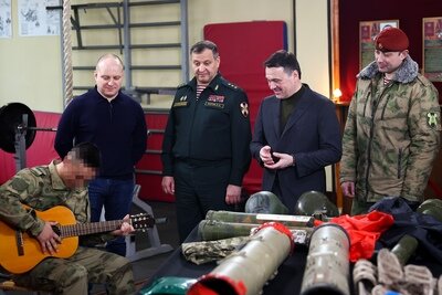    Андрей Воробьев на встрече с военнослужащими 21-й Софринской бригады © Антон Чернов, «Подмосковье Сегодня»