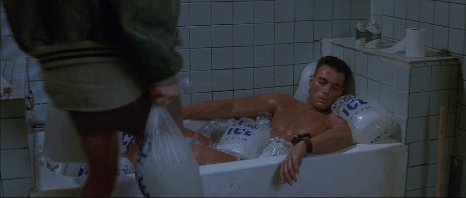 Кадр из кинофильма "Универсальный солдат"