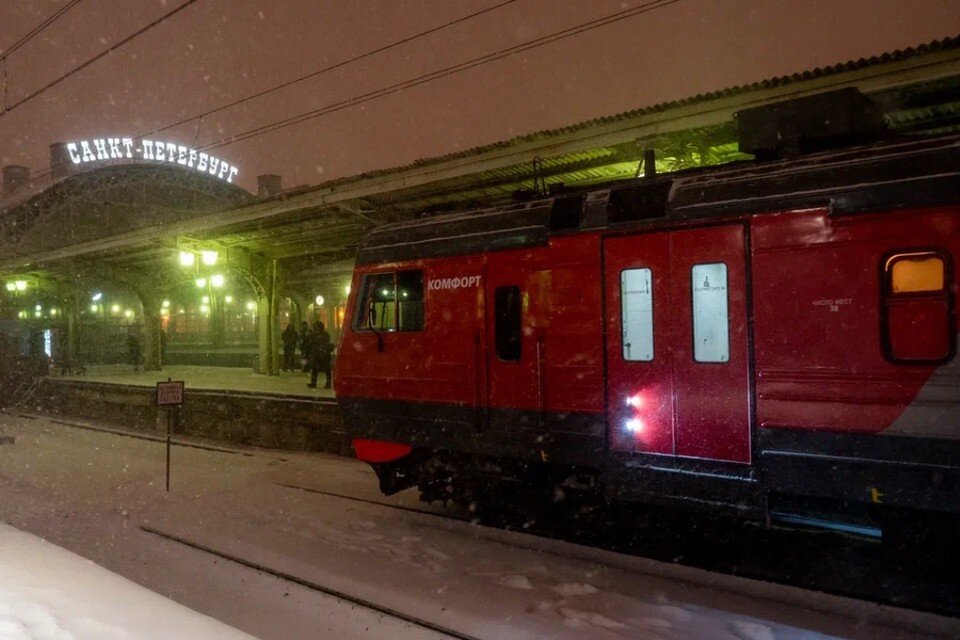     Электричка сбила пенсионерку в Ленобласти. Юлия ПЫХАЛОВА