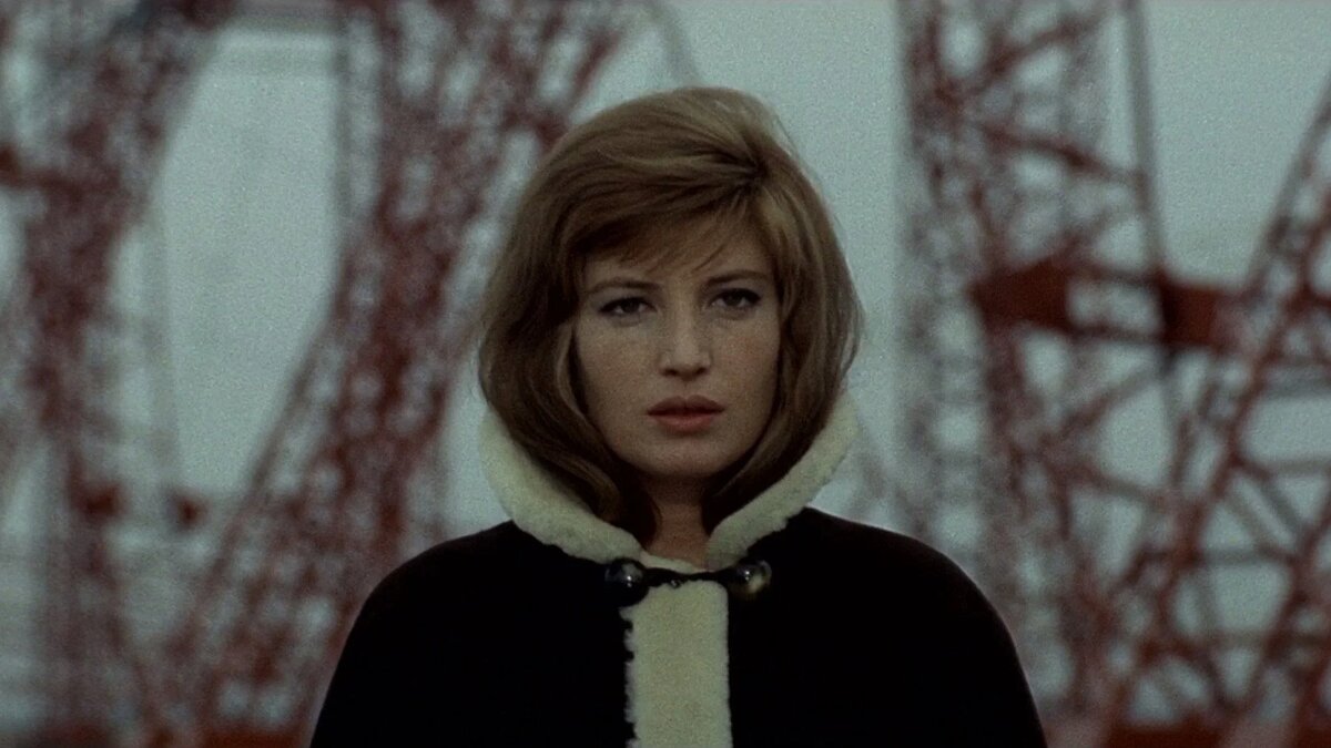 Кадр из фильма Микеланджело Антониони "Красная пустыня"