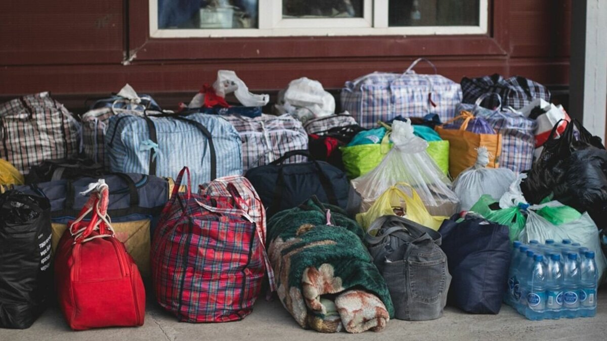     Украина и Польша ведут совместную работу по созданию единых контрольно-пропускных пунктов на границе. Соответствующее соглашение находится на подписи у польских властей. Об этом сообщил замминистра инфраструктуры Украины Сергей Деркач.