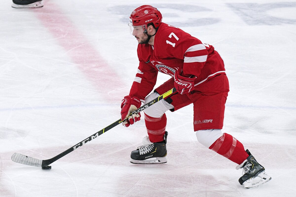 Джастин Дэнфорт.