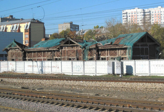 Вокзал реставрация. Станция Подмосковная. ЖД станция Подмосковная. Станция Подмосковная 2010 год. Вокзал станции Подмосковная.