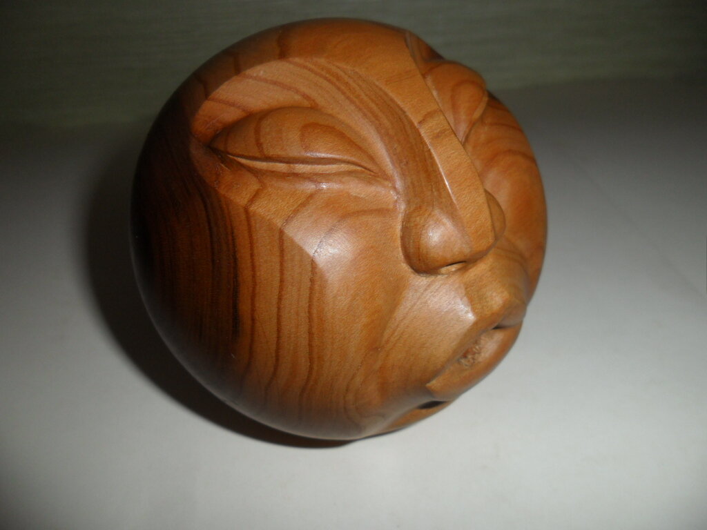 Точилка для карандашей "Свистун". Абрикос.