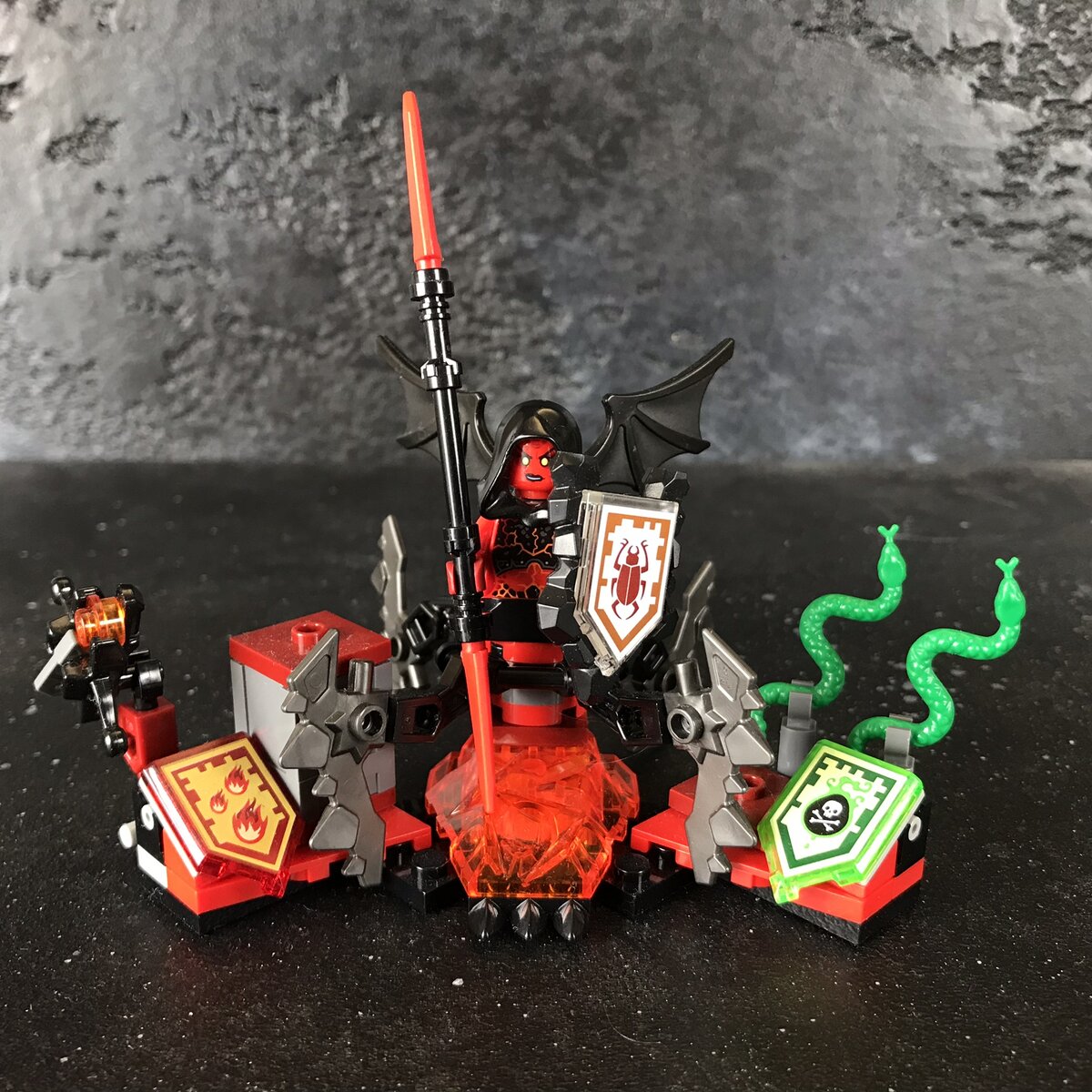 LEGO 70335 | Лавария–Абсолютная сила | ULTIMATE LAVARIA