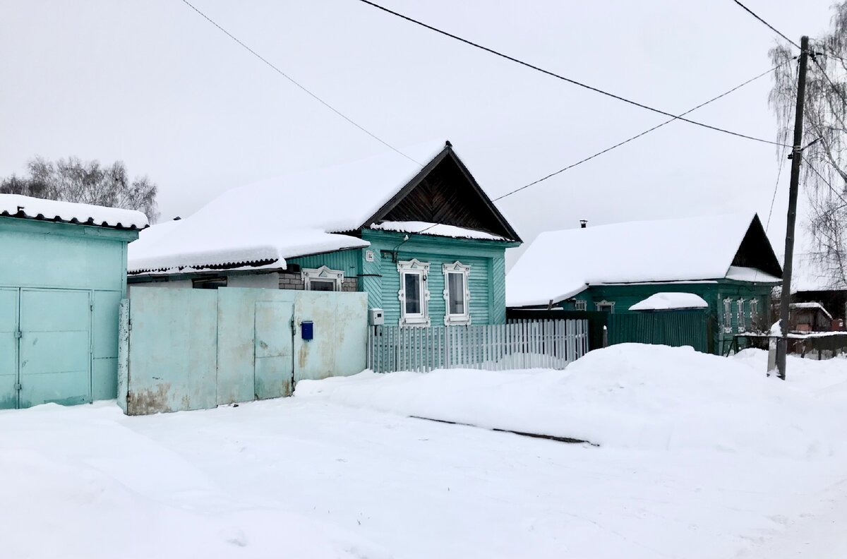 Кварталы русских советских домиков🏠 в городах. Необычайный уют и красота! Что я заметил