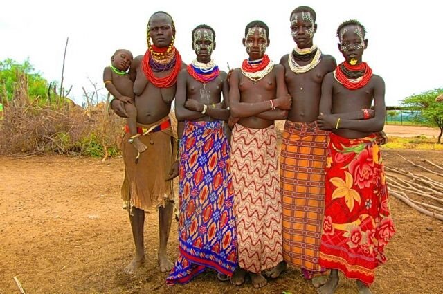 Какой-то рандомное племя