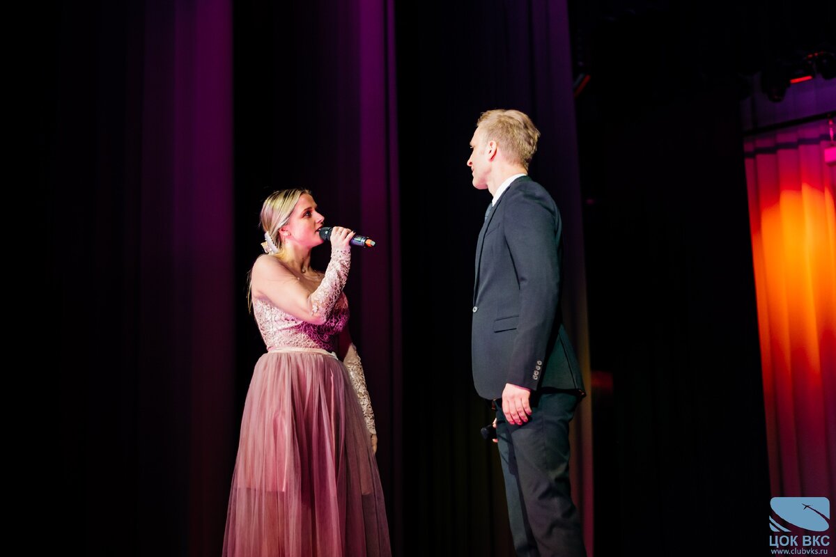 Творческая группа ЦОК ВКС поздравила военнослужащих и ветеранов Воздушно-космических сил