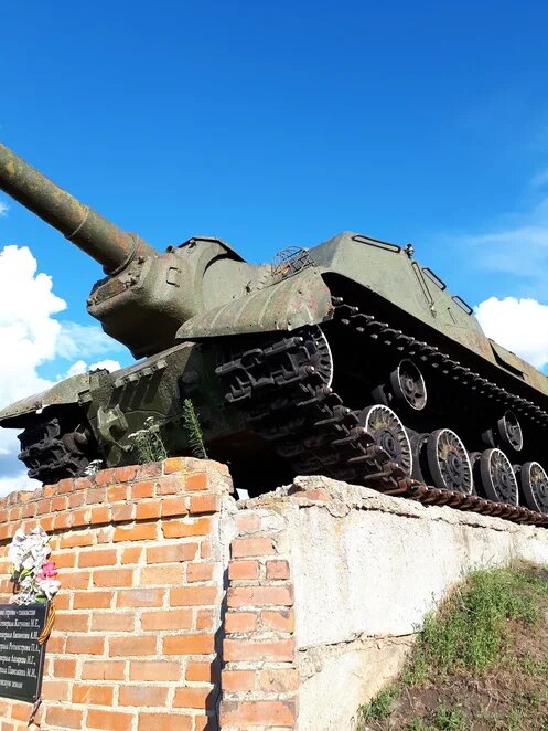 ИСУ-152 все-таки танк или как в СССР танки-самолеты создавали. Спасибо подписчикам за информацию / Субботние Путешествия