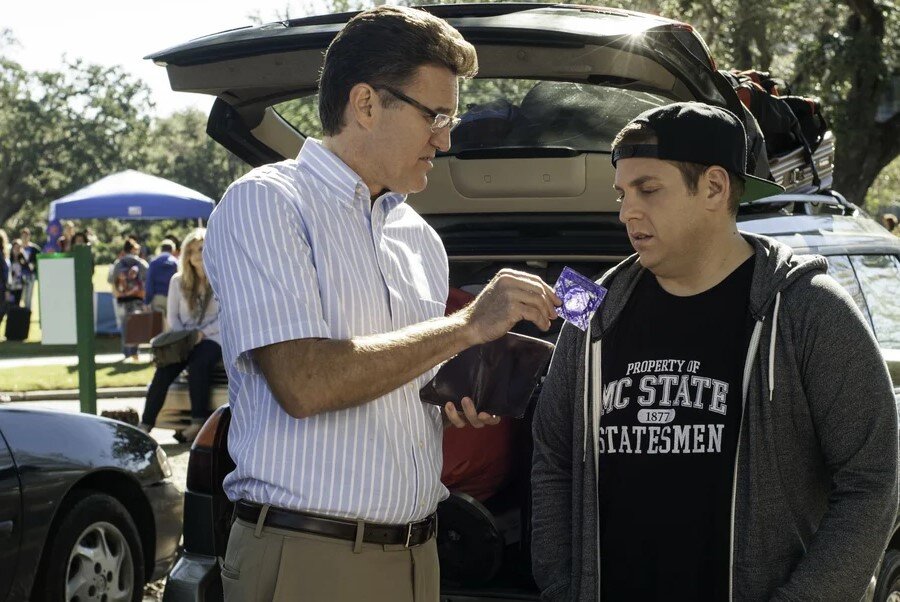 Кадр из фильма "Мачо и ботан 2". Изображение взято из свободных источников