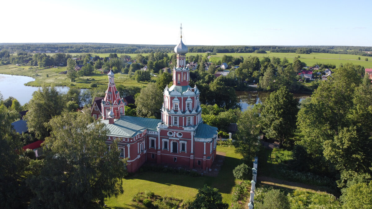 Смоленская церковь в Софрино