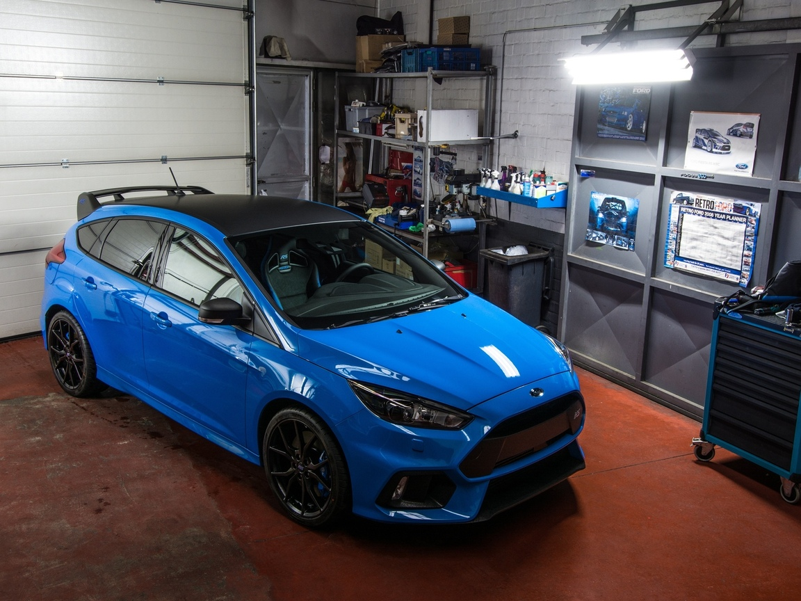 Форд гараж. Ford Garage Focus. Синий гараж. Голубой гараж. Гараж в синем цвете