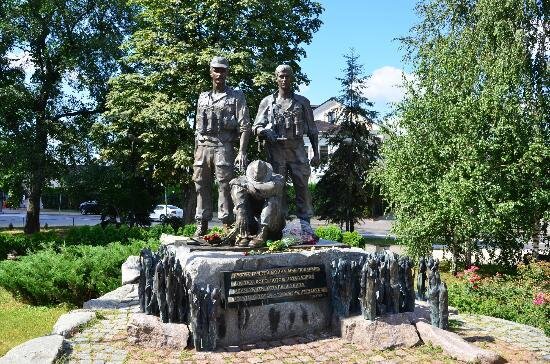 Памятник воинам-афганцам в Киеве