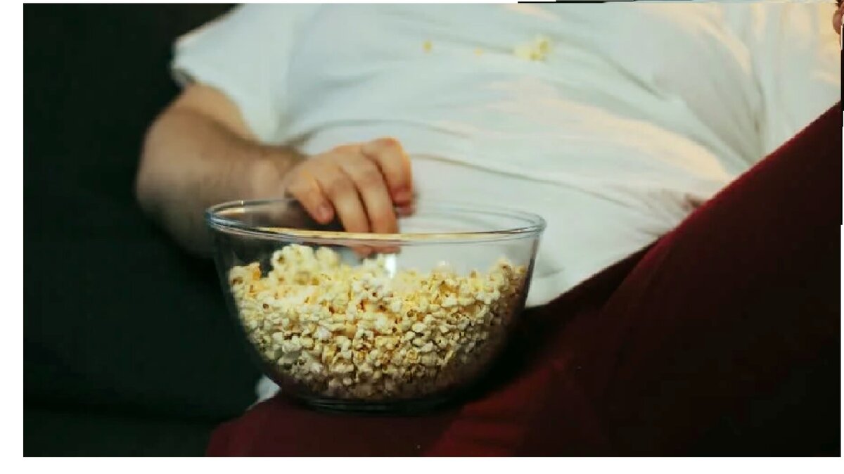 Попкорн может спровоцировать ожирение.