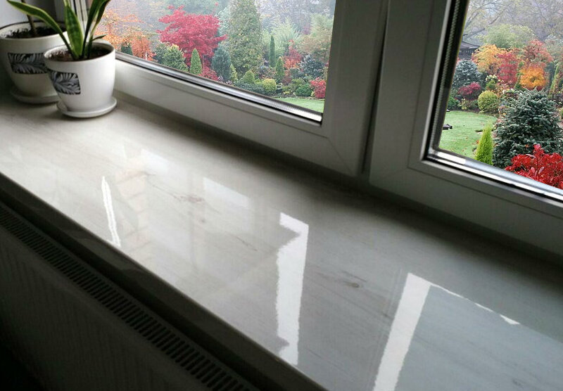 Подоконник Кристаллит с прямым классическим капиносом.