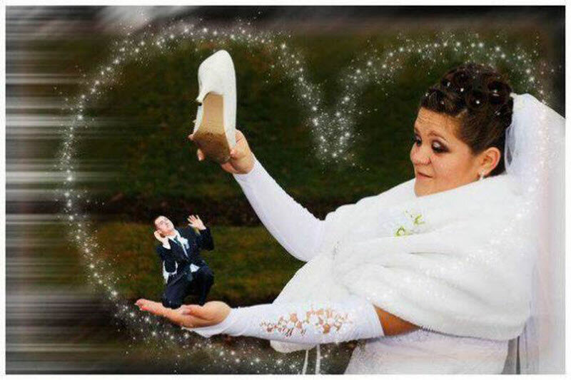 Классика монтажа свадебных фото. Жених/ невеста на руке. Фото Яндекс.Картинки