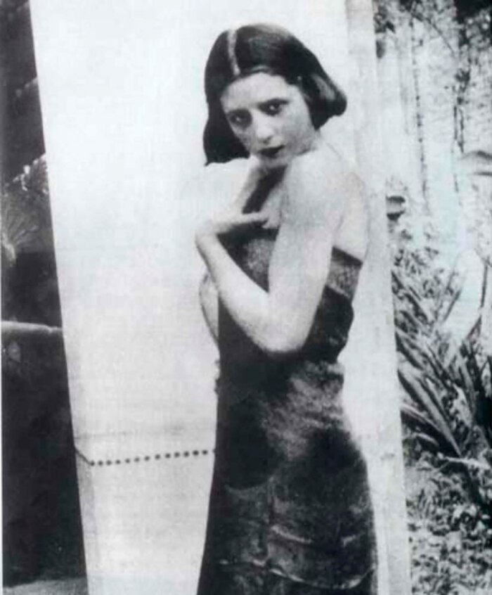 Эва Дуарте в 15 лет