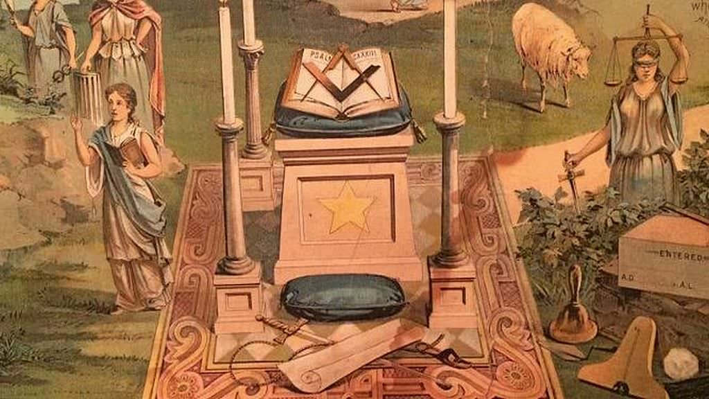 фото из свободных источников интернета