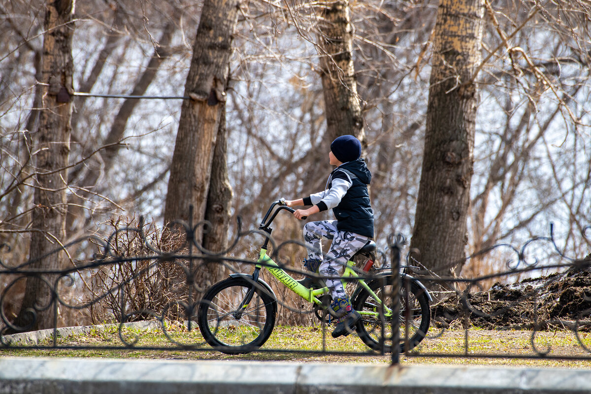 Когда вся жизнь ещё впереди и ты ждёшь от неё только побед!