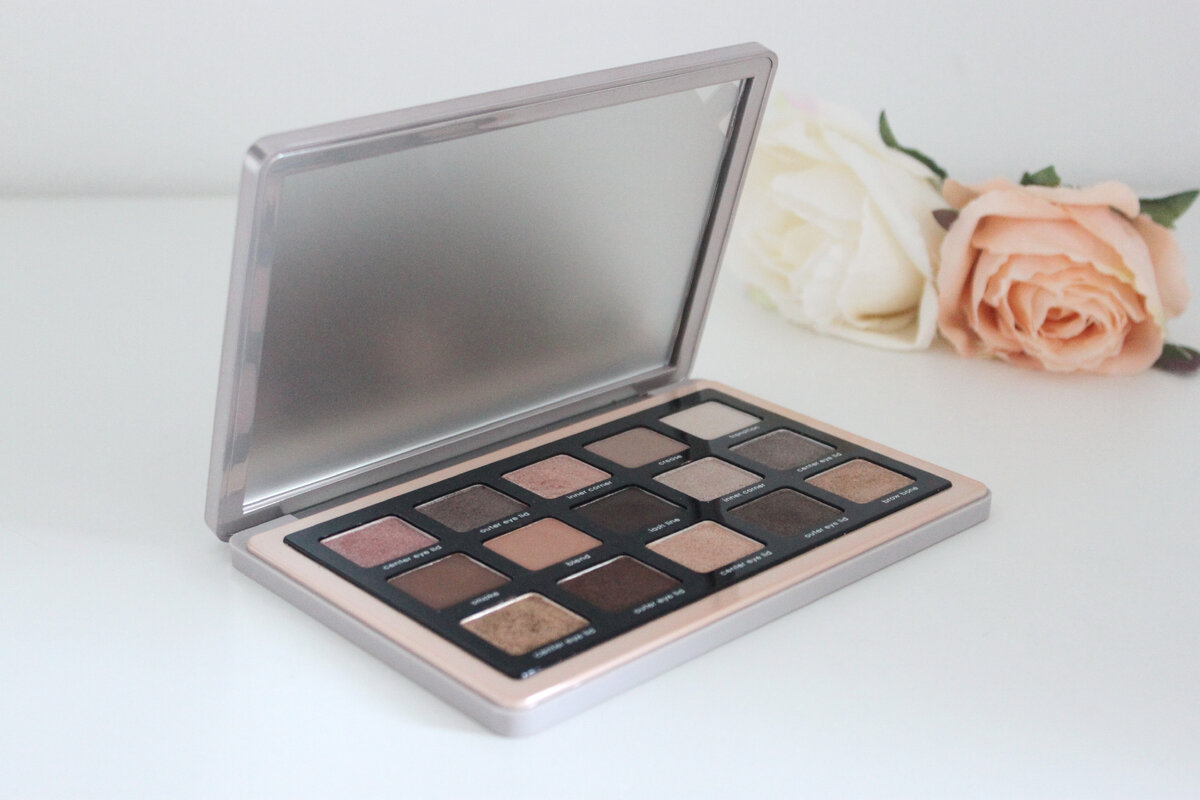 Палетка теней Natasha Denona Glam