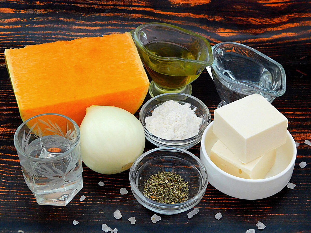 Ингредиенты для приготовления лепешек с тыквой и сыром