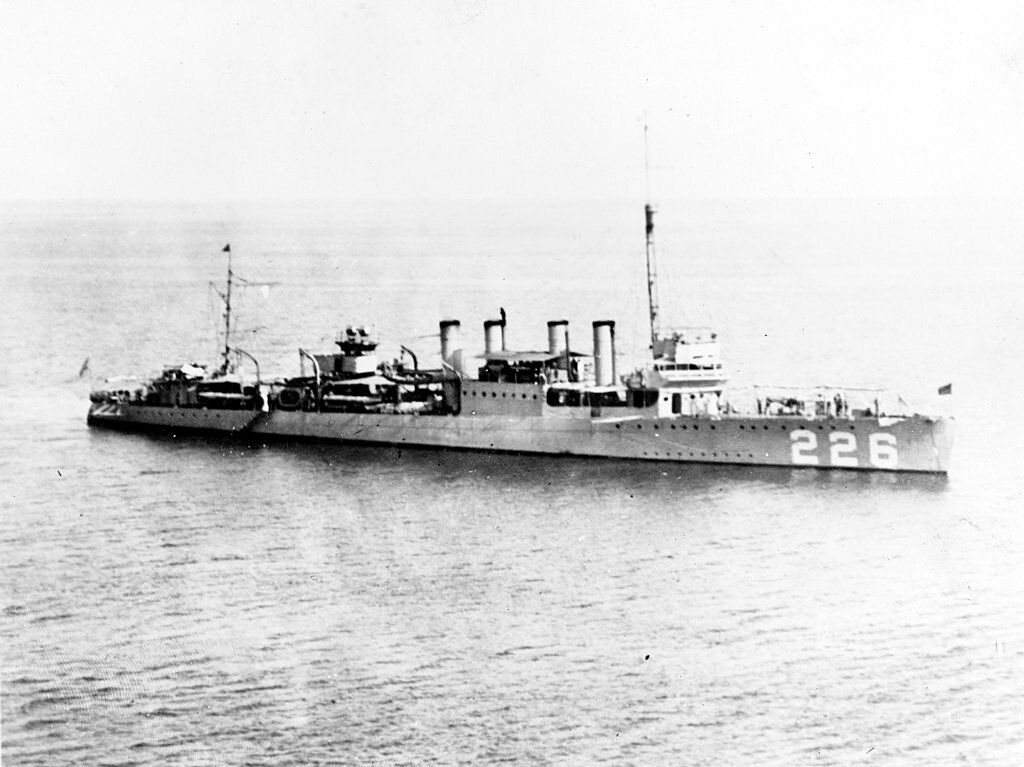 Fig. 01. 1928 U.S. Navy destroyer USS «Peary» (DD-226) (1190 t., 4x4-inch gun, 1x3-inh AA gun, 12x21-inch TA).