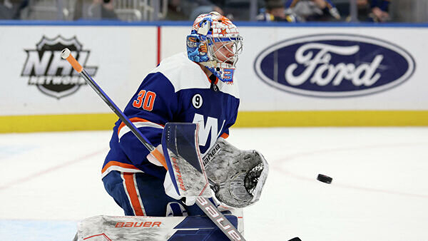    Голкипер "Нью-Йорк Айлендерс" Илья Сорокин© REUTERS / Brad Penner