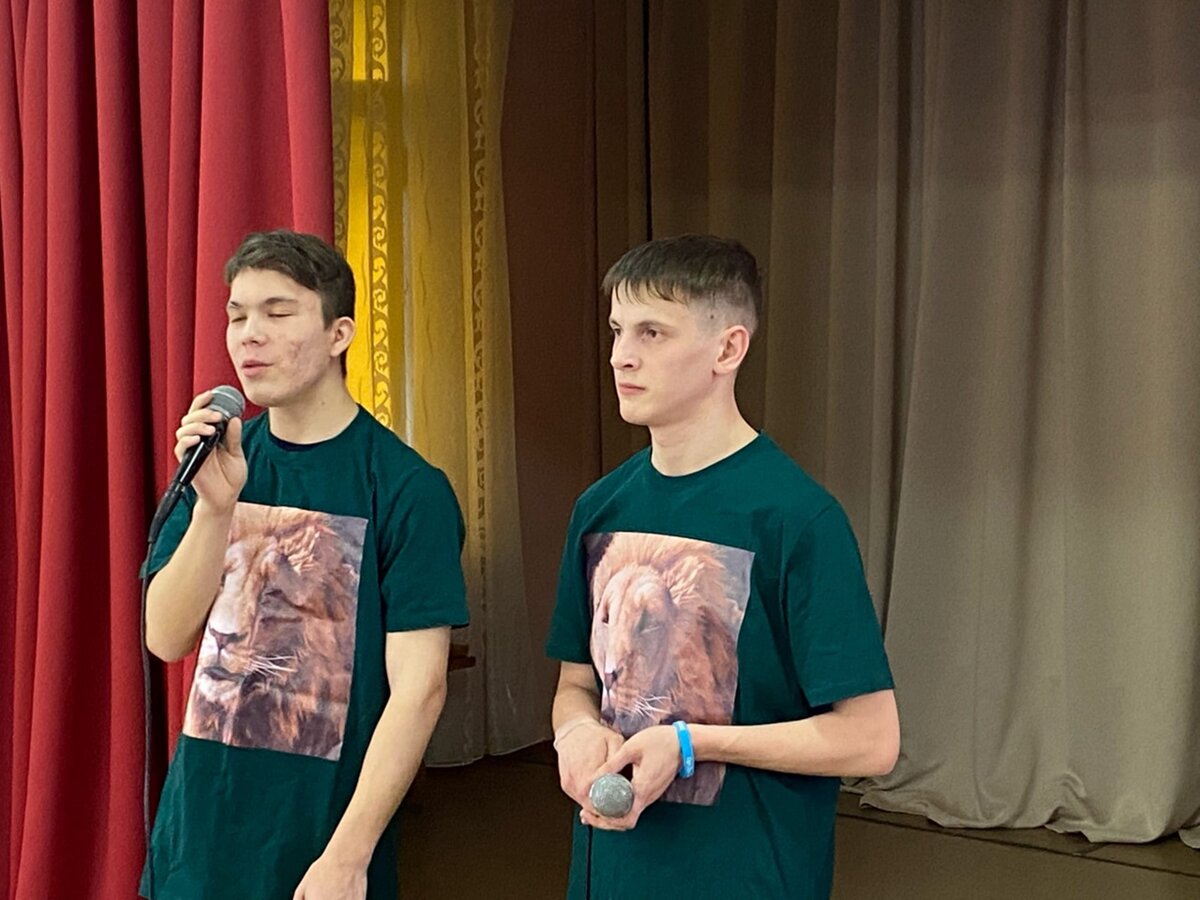 Рустам и Витя