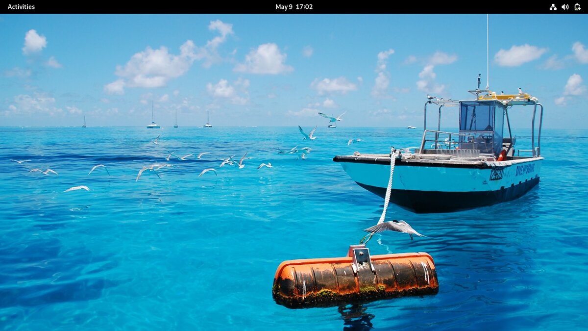 Fedora 36 - внешний вид после установки.