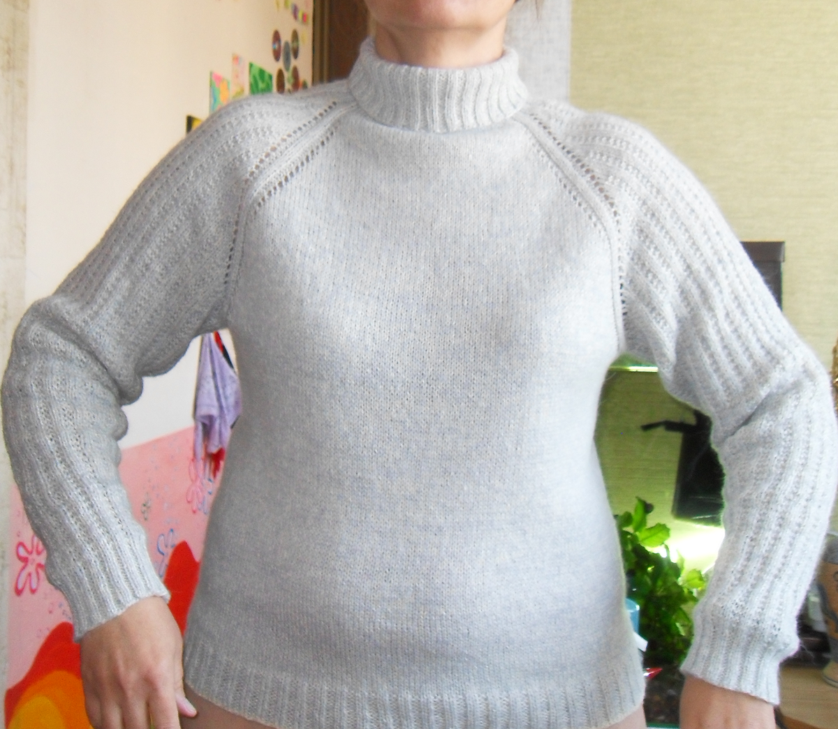 Свитер на мне