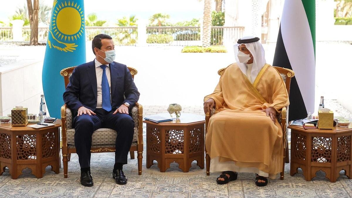    Алихан Смаилов и шейх Мансур бен Заид Аль Нахаян:primeminister.kz