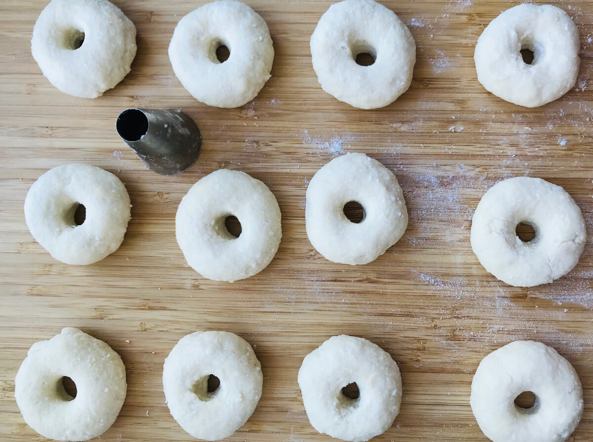 Без жарки и возни! Быстрые творожные пончики 🍩 в духовке! Без дрожжей! |  Кухня без слов | Дзен