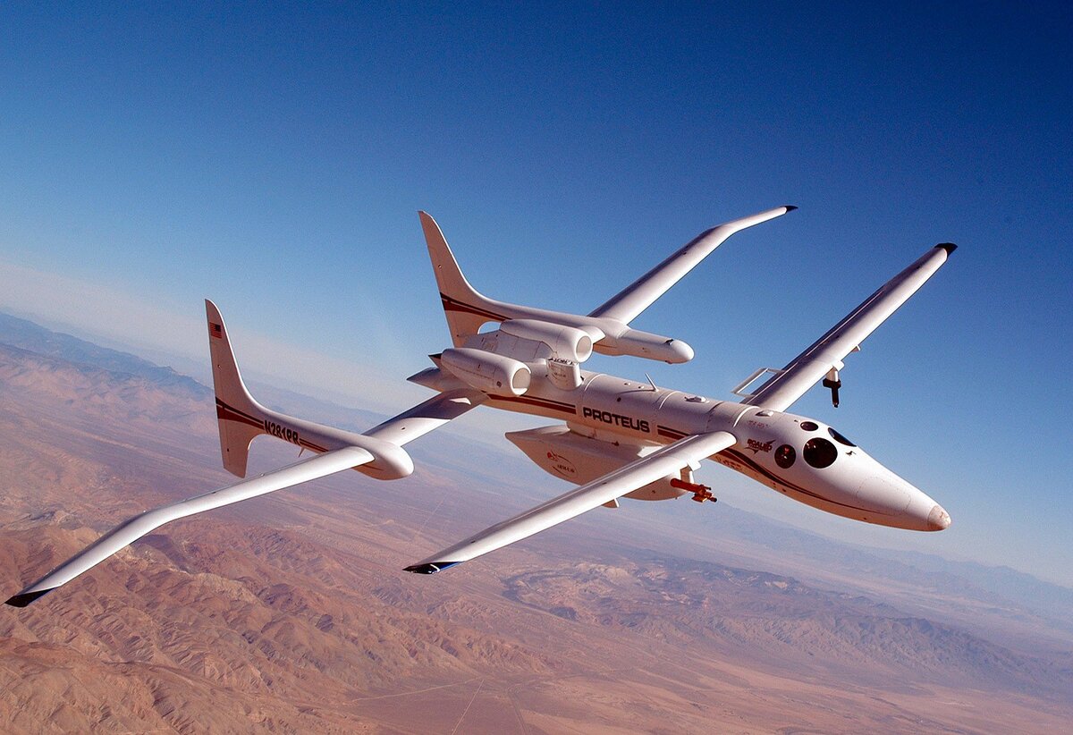Scaled Composites Model 281 Proteus (Протей)