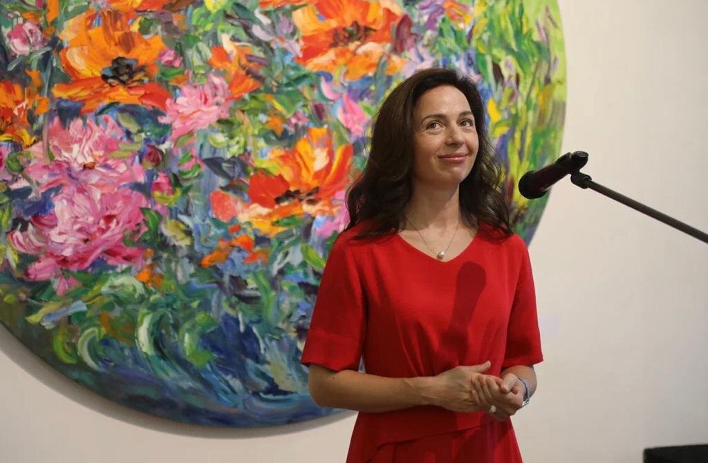    В  Туле , в зале на Красноармейском, 16 , проходит выставка Екатерины Дворкович "Однажды летом...-11