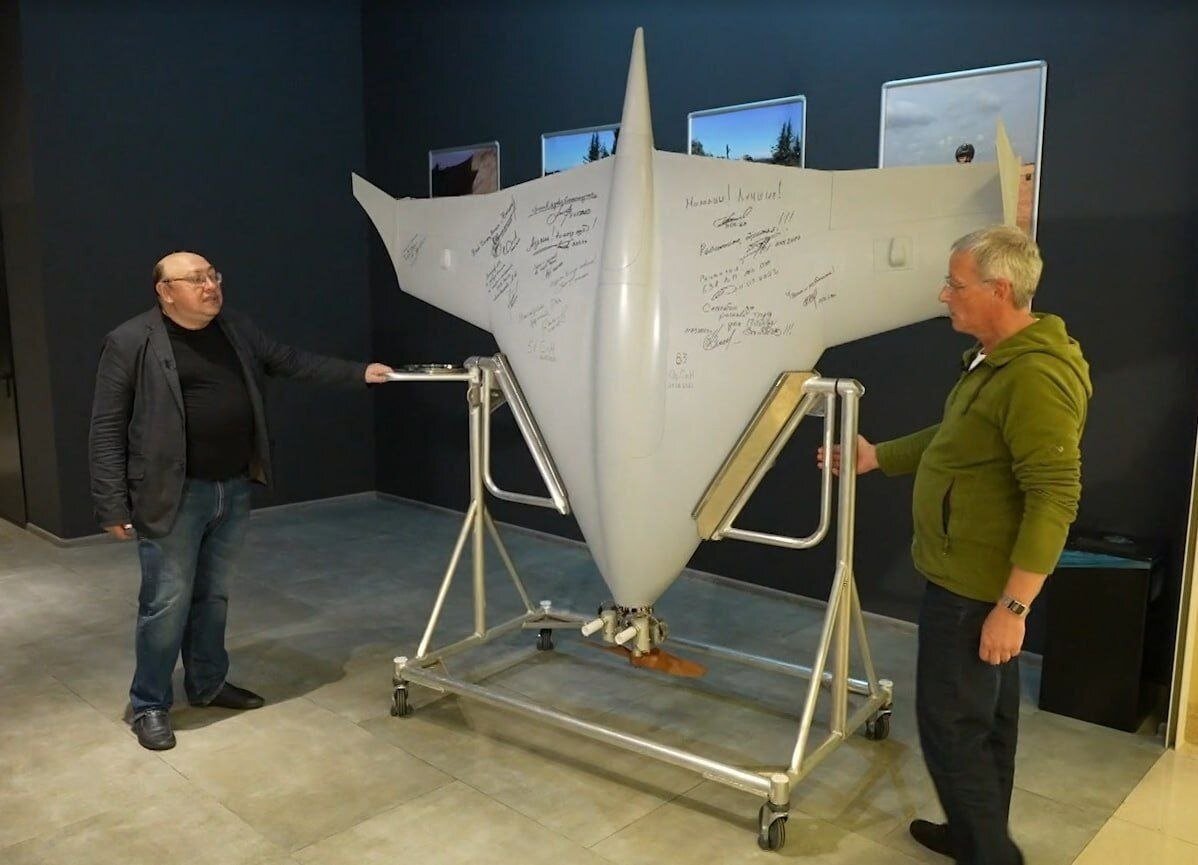 У нас хорошие запасы "холодильников" и "микроволновок".