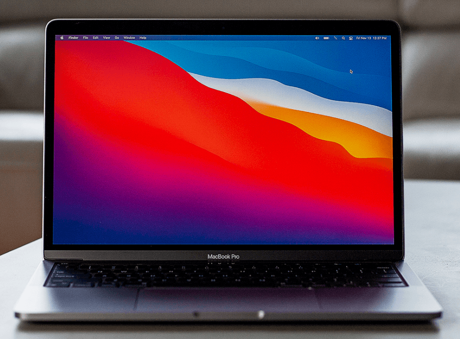 Оригинальный MacBook Pro