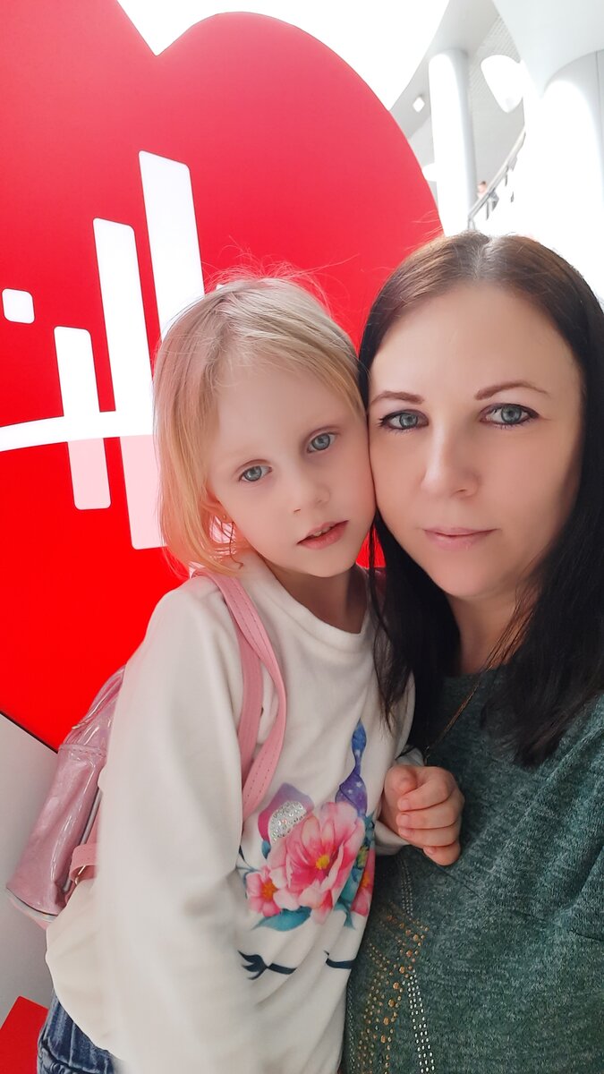 Дарина задумалась о смысле жизни!