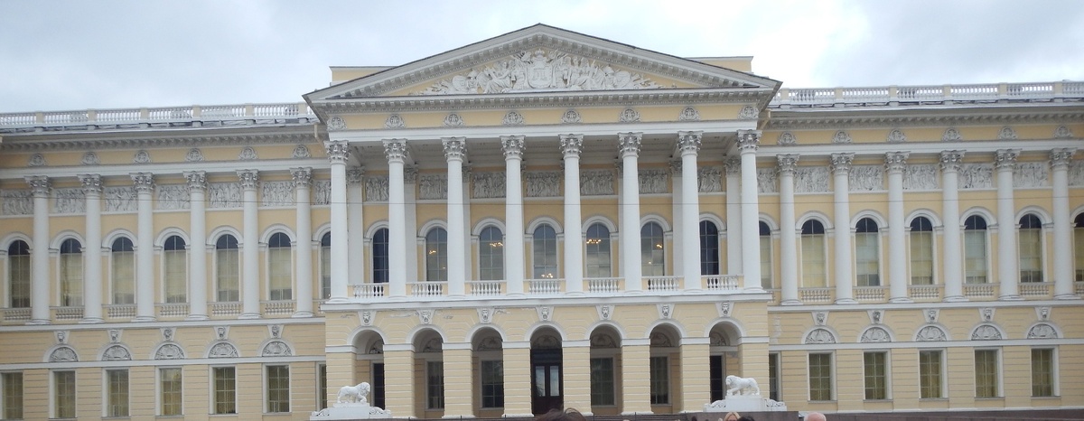 Михайловский дворец