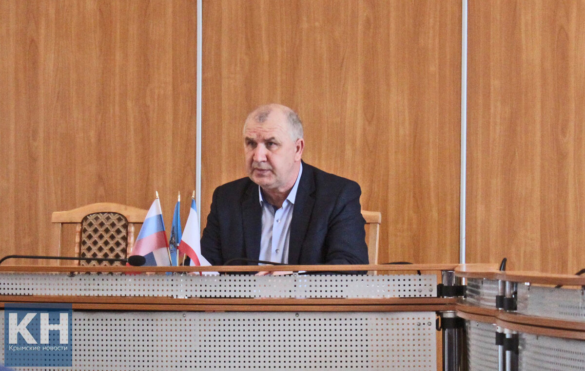 Глава администрации Феодосии С.Н.Бовтуненко