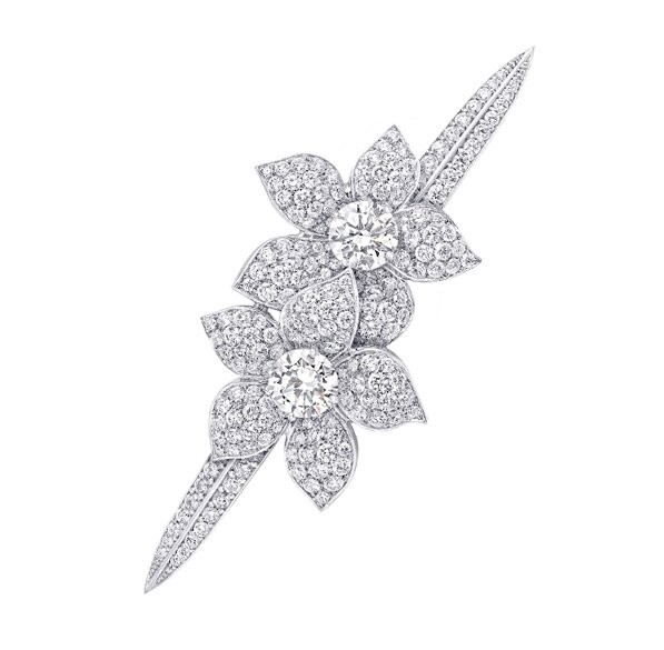 Заколка Graff Flower из белого золота с бриллиантами